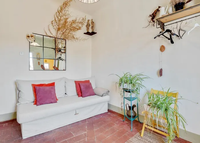 Guesthost - Il Nido Dell'artista Apartment *