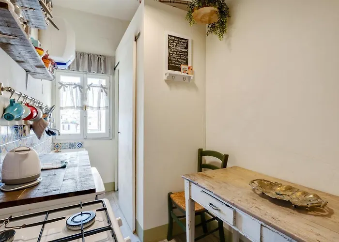 Apartment Guesthost - Il Nido Dell'artista *